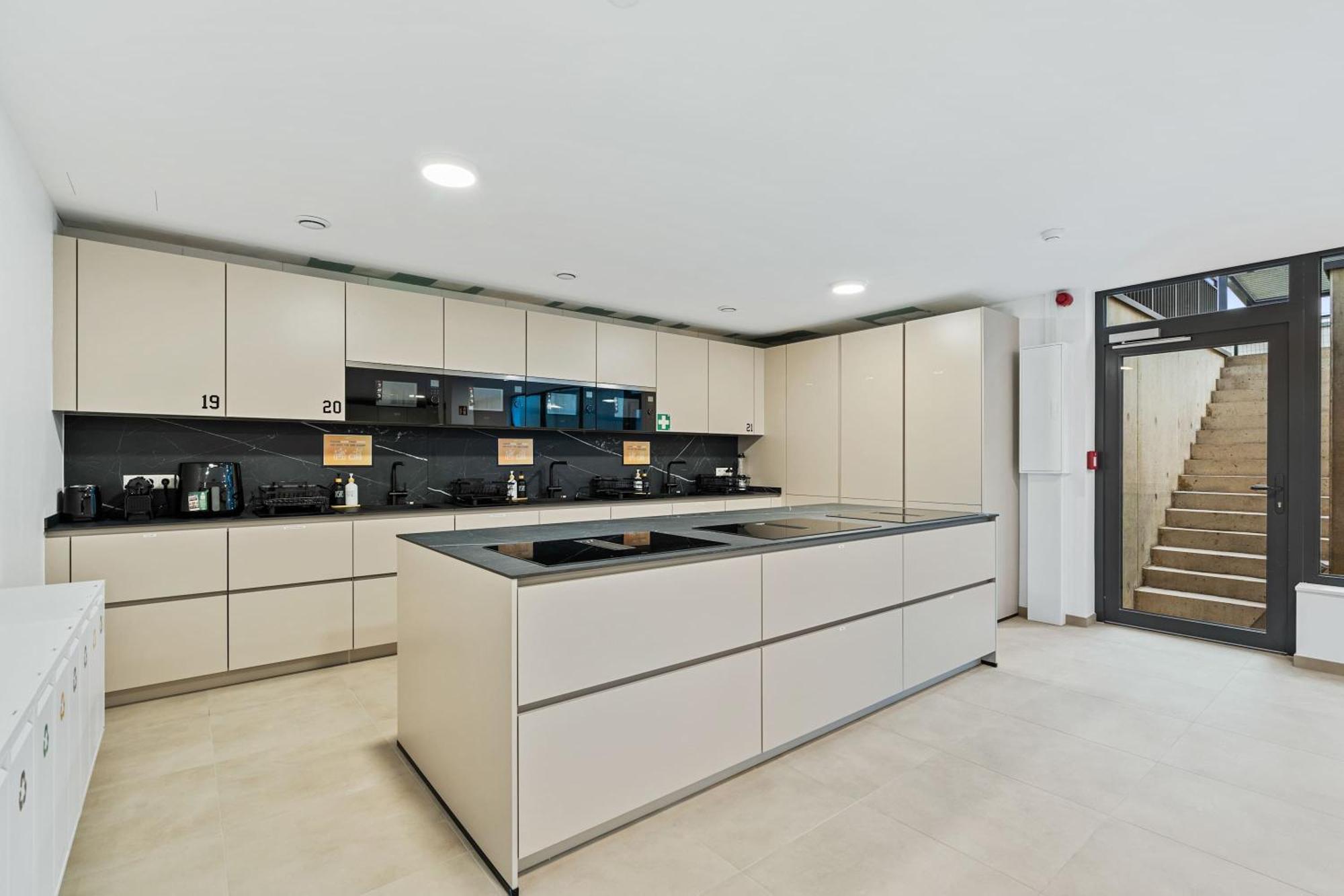 Comfort & Style In Vibrant Luxembourg Coliving ภายนอก รูปภาพ